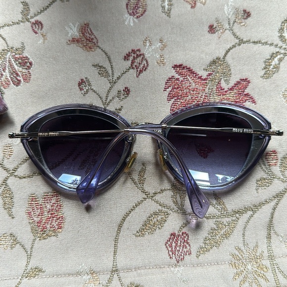 Miu Miu gray/brown sunglasses - Picture 5 of 9